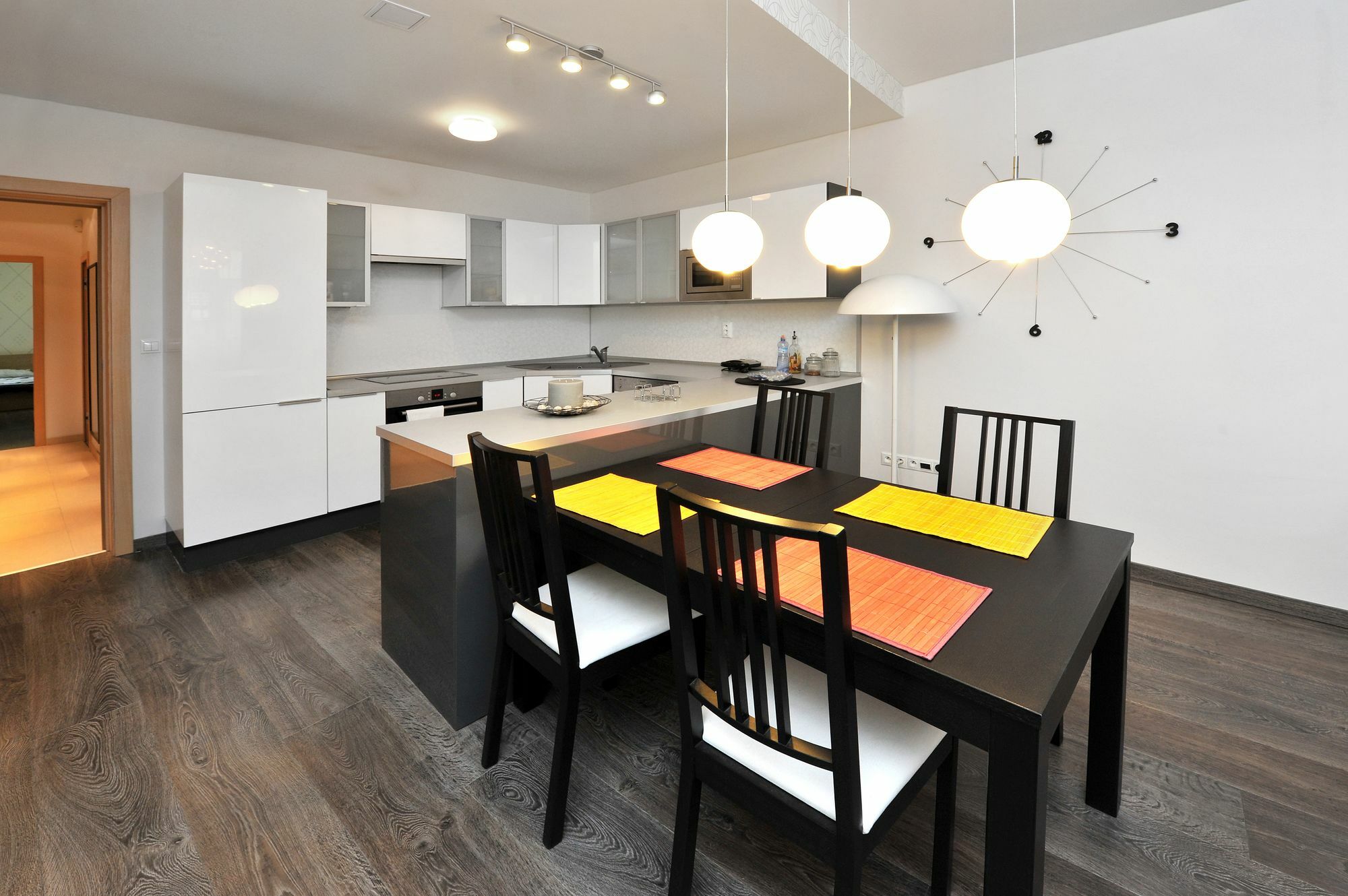Aplend City Laurinska 11 Bratislava Buitenkant foto