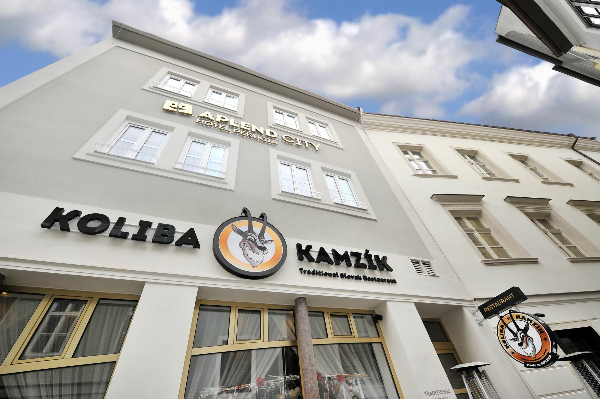 Aplend City Laurinska 11 Bratislava Buitenkant foto